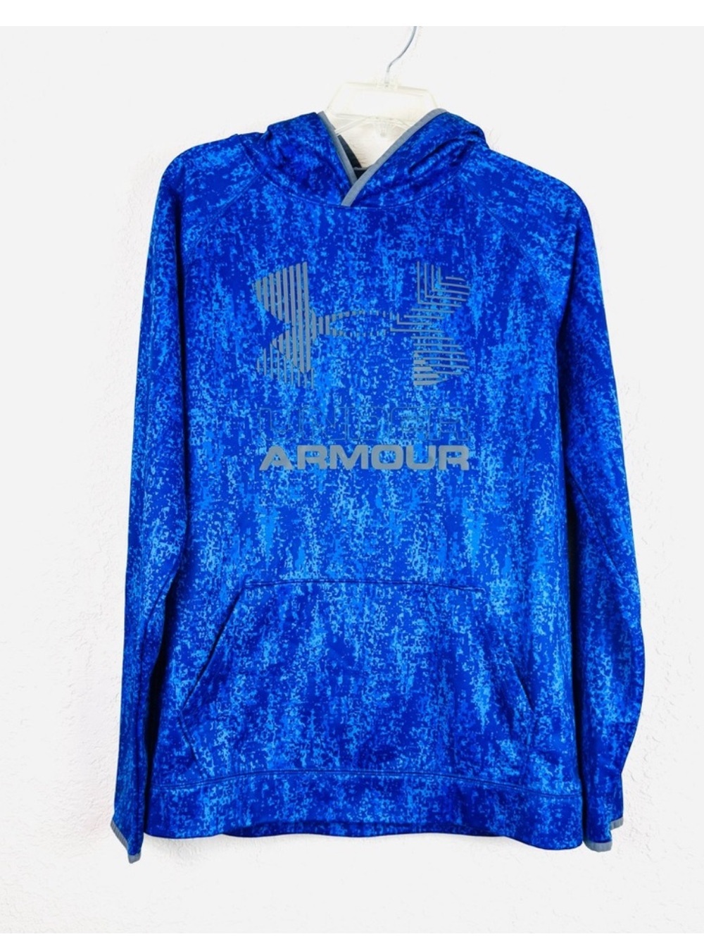 Men Sweater Subcategory Identification
